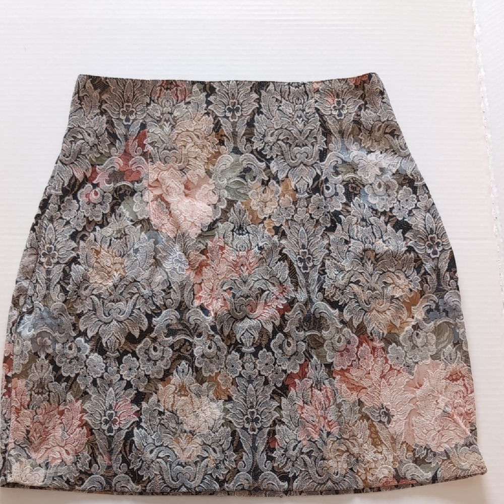 Floral Patterned Women's Skirt
